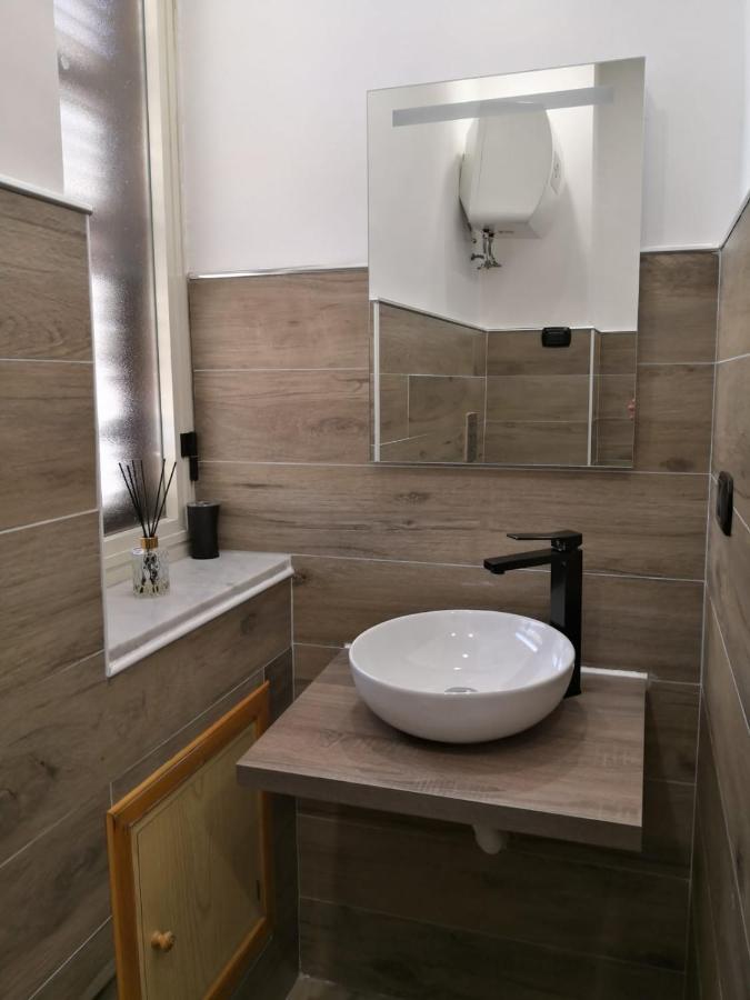Carlino Room's Bed & Breakfast Palermo